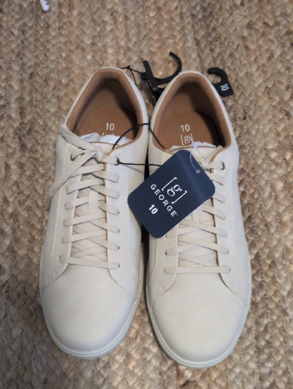 George Men's Low-Top Sneakers in Off-White